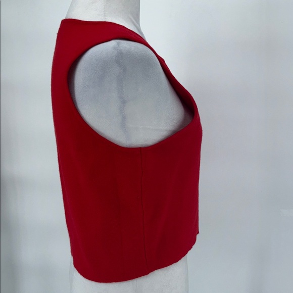 Le Lis Red Sleeveless Knit Button-Down Sweater Vest Top - Women's Size Medium - Picture 3 of 7